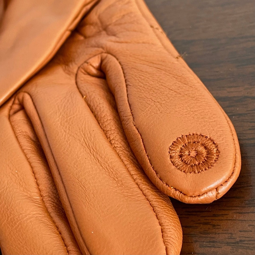 Chico's Box Stitch Leather Gloves Womens M Cognac Cold‎ Weather Soft NWT - Picture 3 of 5